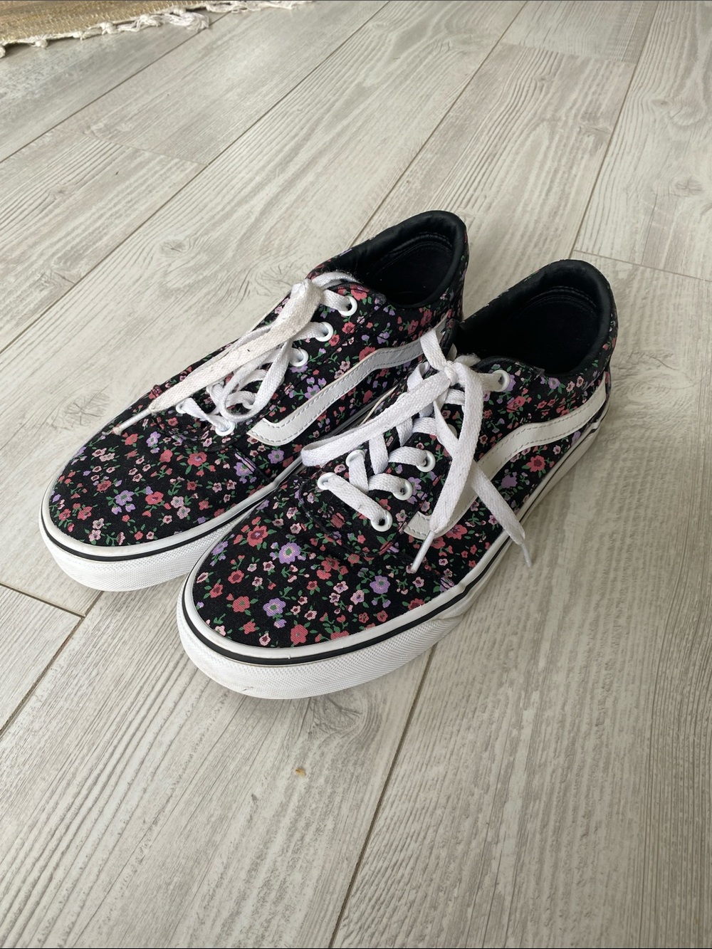 Vans floral canvas lace up shoe